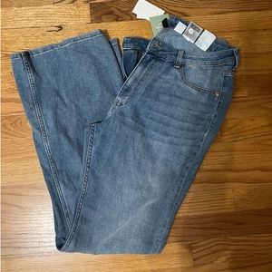 Women’s H&M High Waisted Flare Jeans NWT